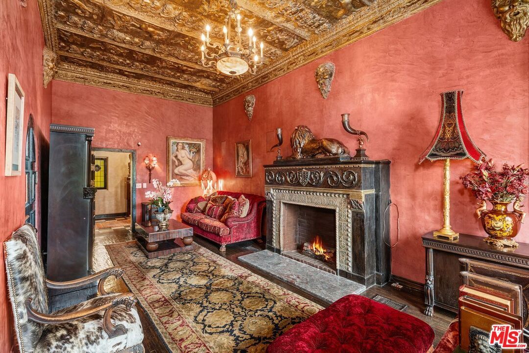 Chandelier, Fireplace, Interior, Living room