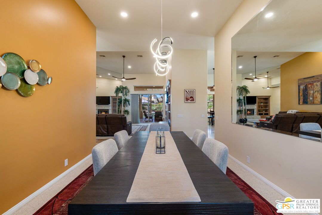 Dining room, Interior, Living room, Pendant Lights, Recessed Lighting