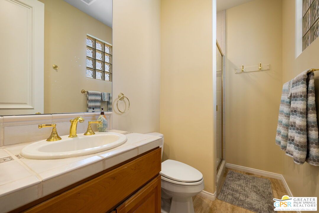 Bathroom, Interior, Tile Countertops