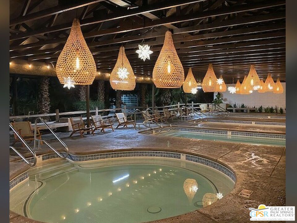 Interior, Pendant Lights, Pool