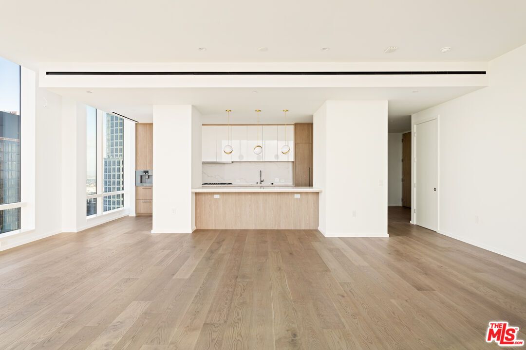 Interior, Kitchen, Marble Walls, Pendant Lights, Recessed Lighting, Wood Texture Flooring