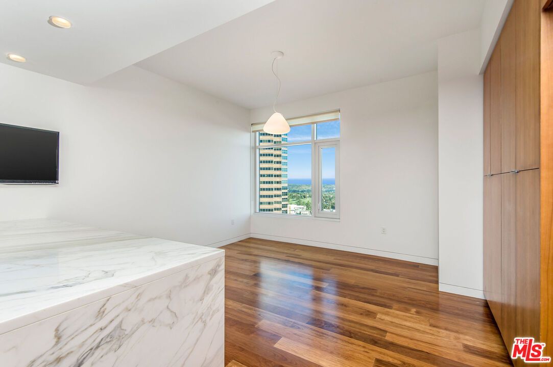 Empty room, Interior, Pendant Lights, Recessed Lighting, Wood Texture Flooring