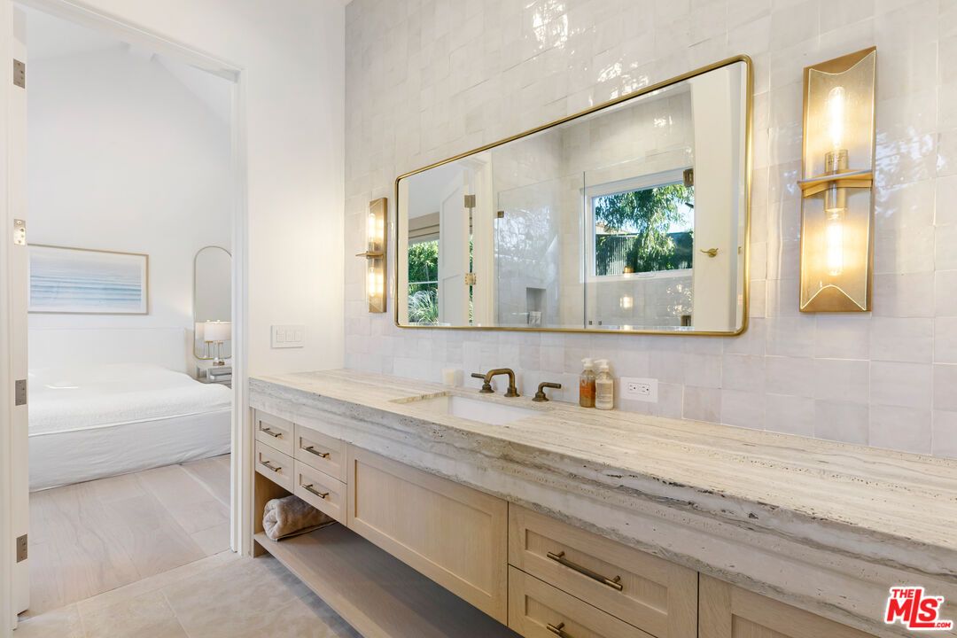 Bathroom, Bedroom, Dual Sink Vanities, Interior, Wood Texture Flooring