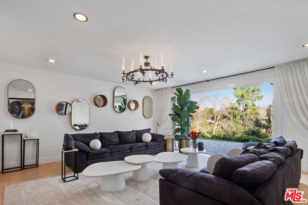 Chandelier, Interior, Living room, Recessed Lighting, Wood Texture Flooring