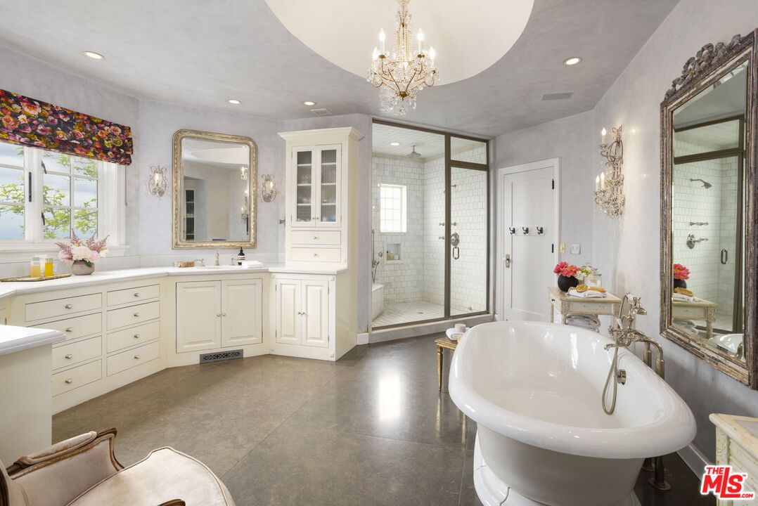 Bathroom, Chandelier, Dual Sink Vanities, Free Standing Baths, Glass Shower, Interior, Recessed Lighting