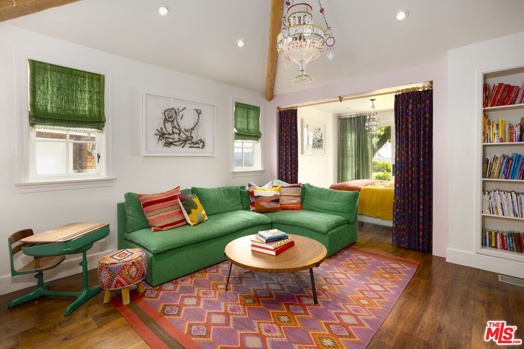 Chandelier, Interior, Living room, Recessed Lighting, Wood Texture Flooring
