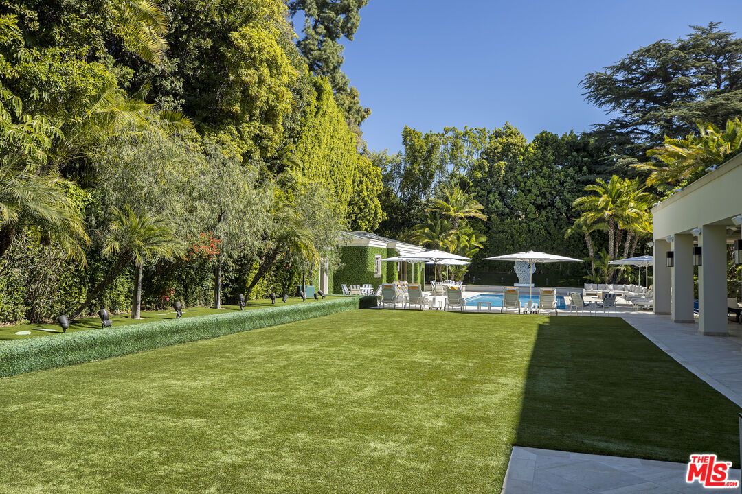 Backyard, Exterior, Pool