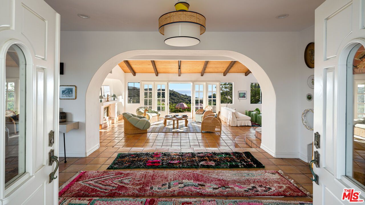 Interior, Living room, Recessed Lighting, Wooden Ceilings