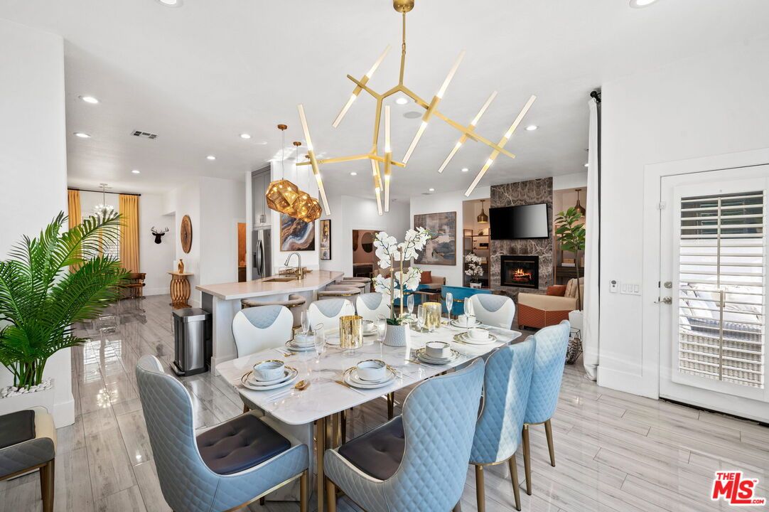Dining room, Fireplace, Interior, Pendant Lights, Recessed Lighting, Wood Texture Flooring