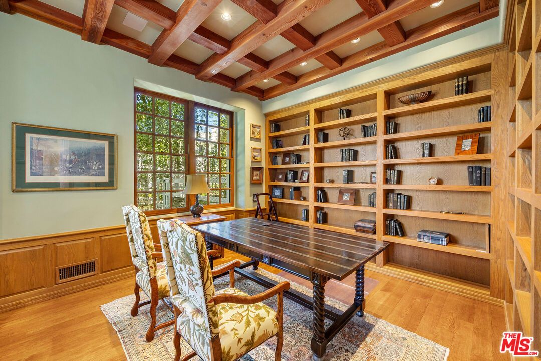 Home Office, Interior, Recessed Lighting, Wooden Beams, Wood Texture Flooring