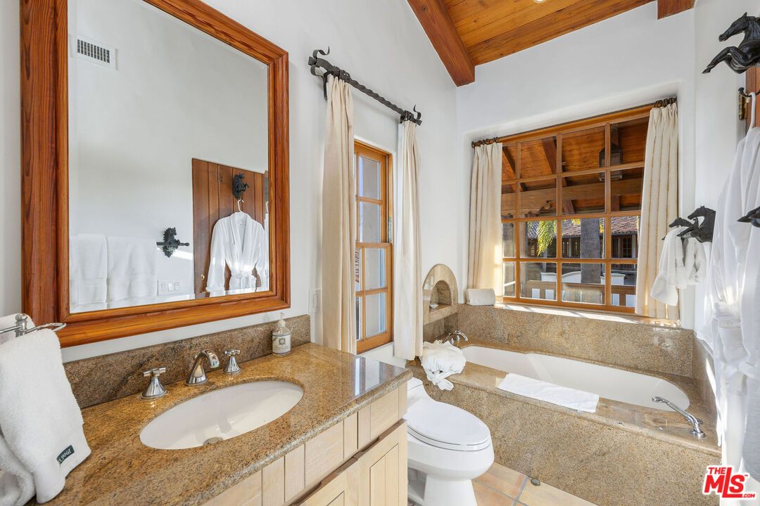 Bathroom, Interior, Wooden Beams, Wooden Ceilings