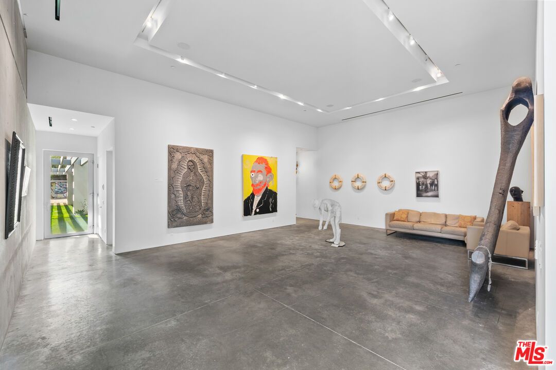 Interior, Recessed Lighting