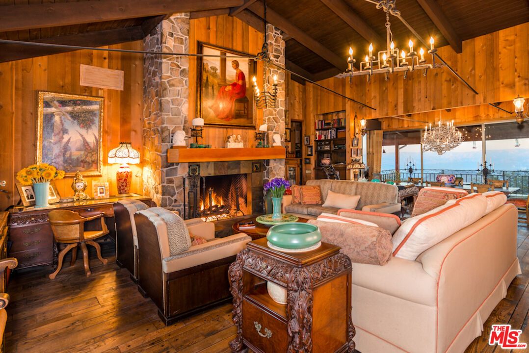 Chandelier, Dining room, Fireplace, Interior, Living room, Wooden Beams, Wooden Ceilings, Wood Texture Flooring, Wooden Walls