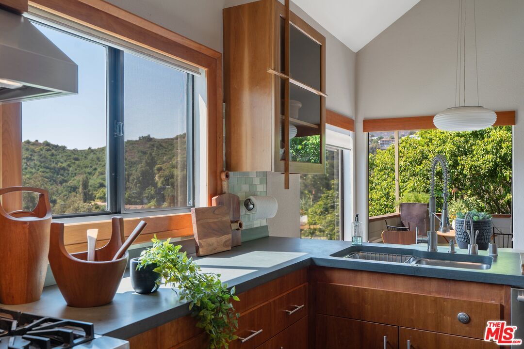 Interior, Kitchen, Pendant Lights