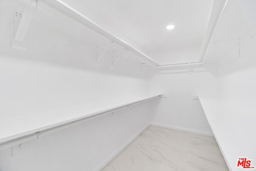 Interior, Marble, Recessed Lighting, Walk-in Closets