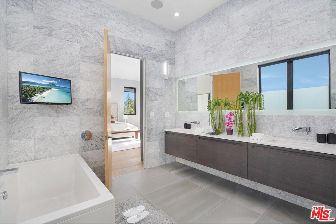 Bathroom, Dual Sink Vanities, Interior, Marble Walls, Recessed Lighting