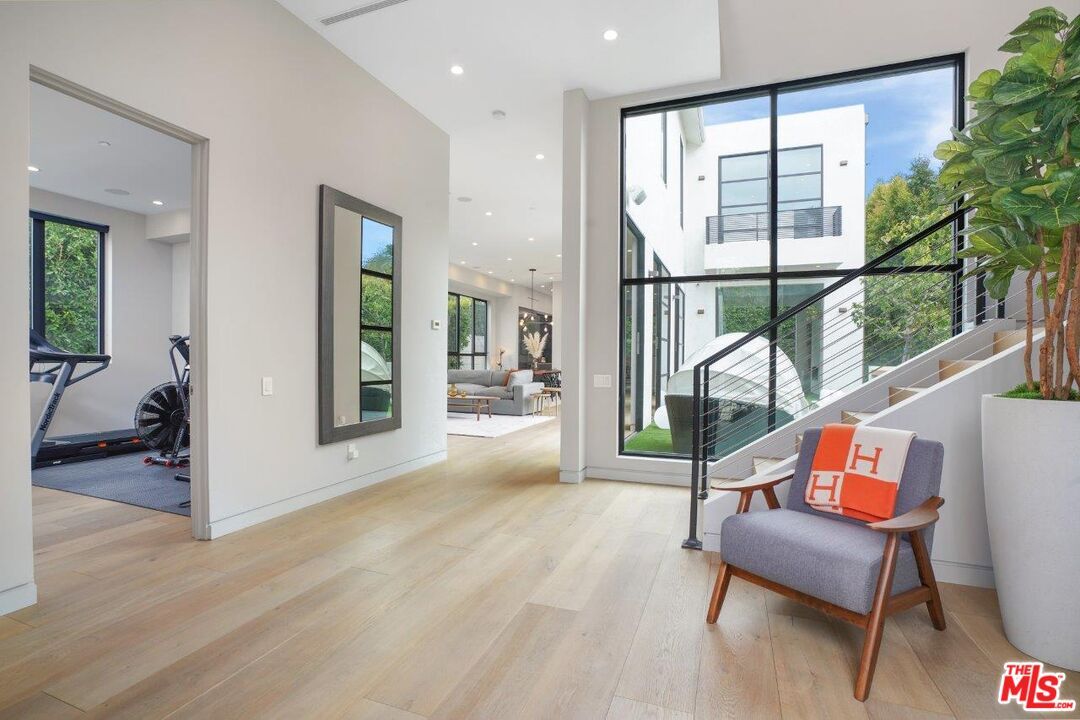 Interior, Pendant Lights, Recessed Lighting, Wood Texture Flooring