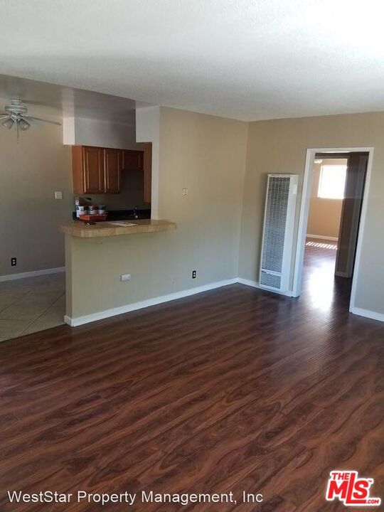 Empty room, Interior, Kitchen, Wood Texture Flooring