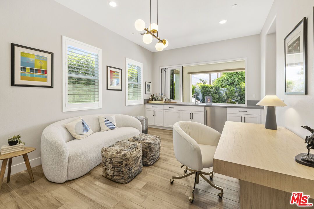 Interior, Pendant Lights, Recessed Lighting, Wood Texture Flooring