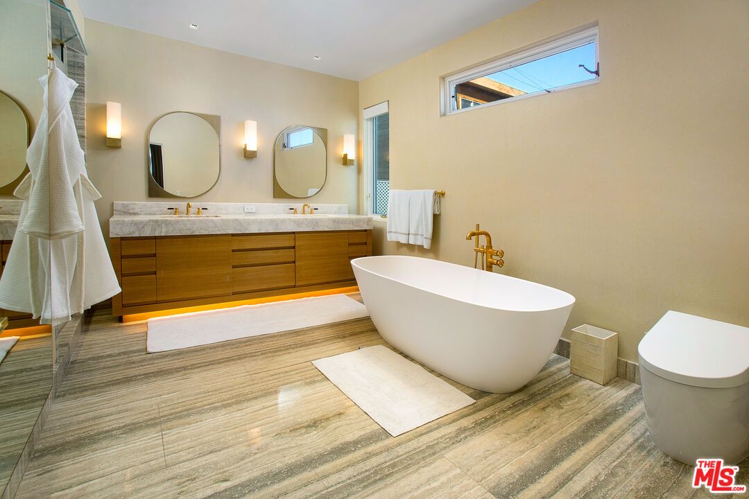Bathroom, Dual Sink Vanities, Free Standing Baths, Interior, Recessed Lighting, Wood Texture Flooring