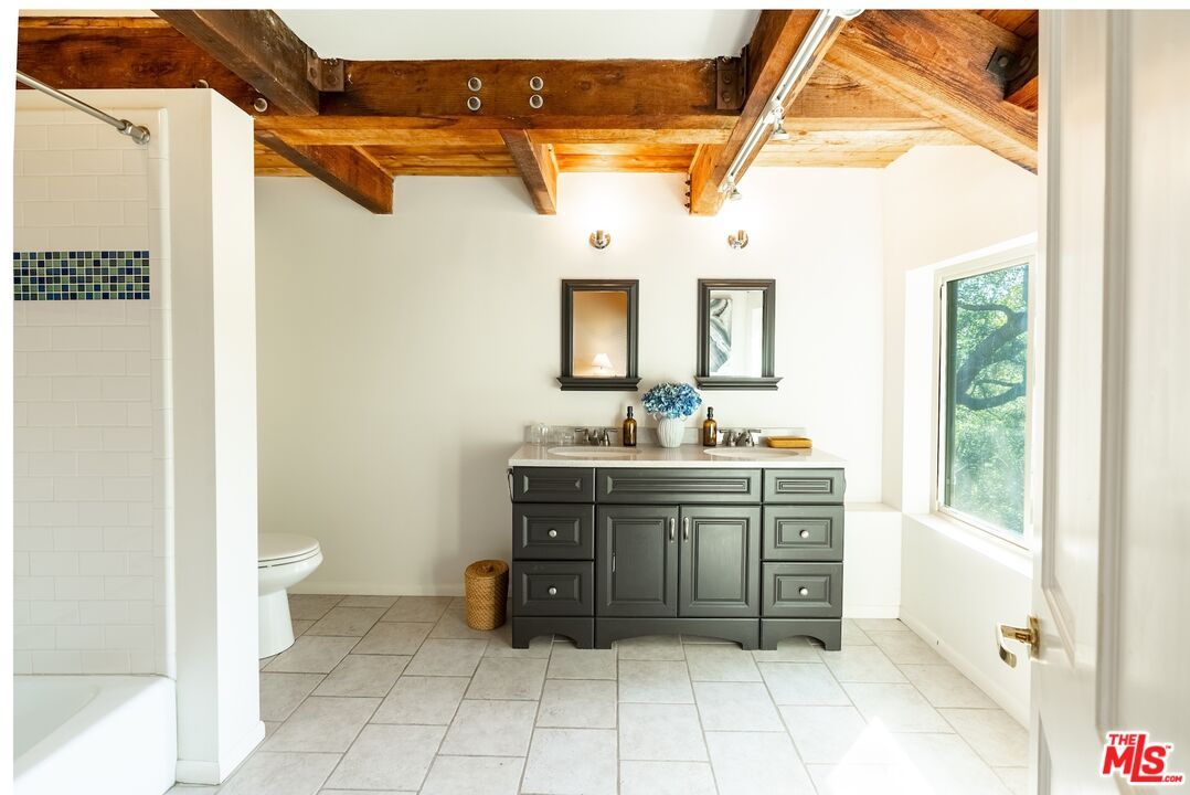 Bathroom, Interior, Wooden Beams, Wooden Ceilings