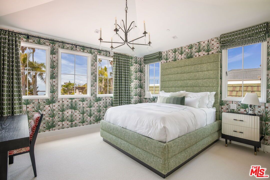 Bedroom, Chandelier, Interior