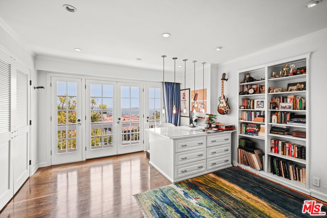 Home Office, Interior, Pendant Lights, Recessed Lighting, Wood Texture Flooring