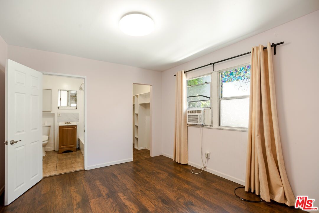 Bathroom, Empty room, Interior, Wood Texture Flooring