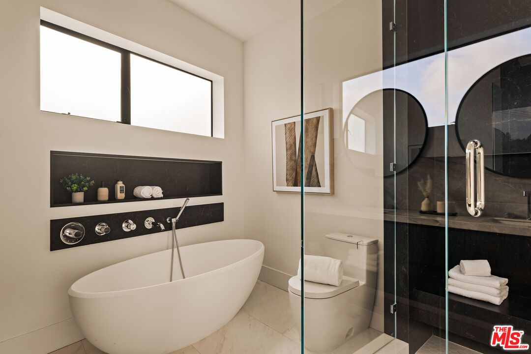 Bathroom, Free Standing Baths, Glass Shower, Interior