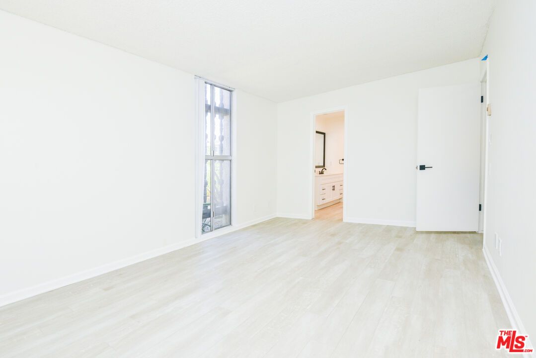 Bathroom, Empty room, Interior, Wood Texture Flooring
