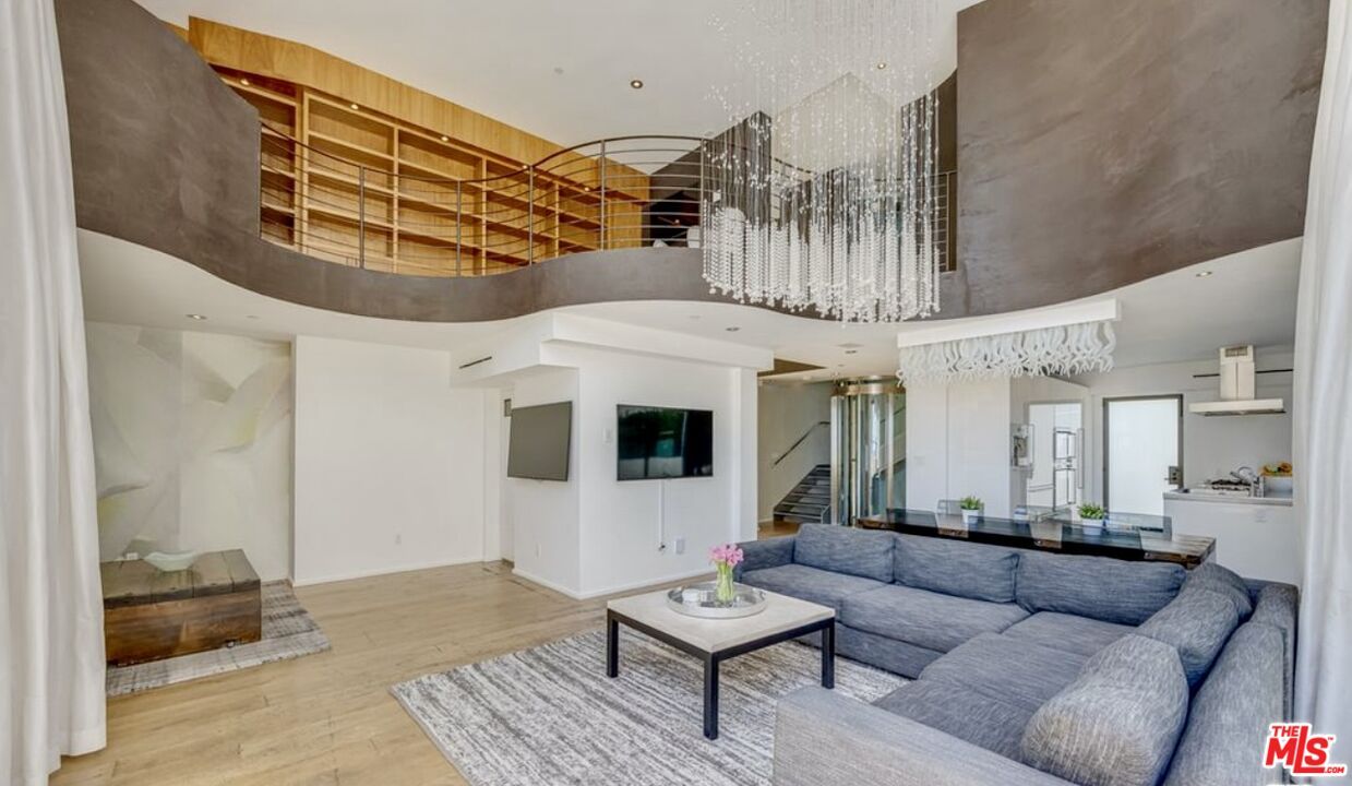 Chandelier, Interior, Recessed Lighting, Wood Texture Flooring