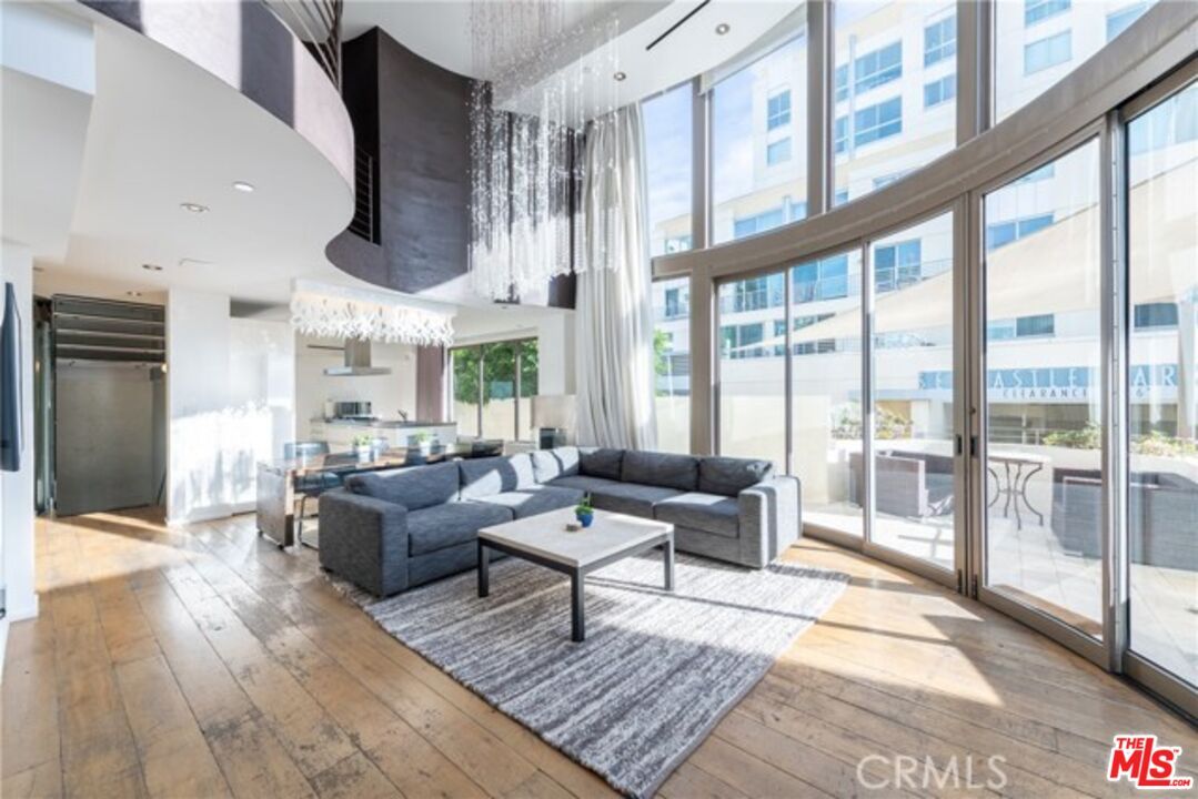 Chandelier, Interior, Kitchen, Living room, Recessed Lighting, Wood Texture Flooring