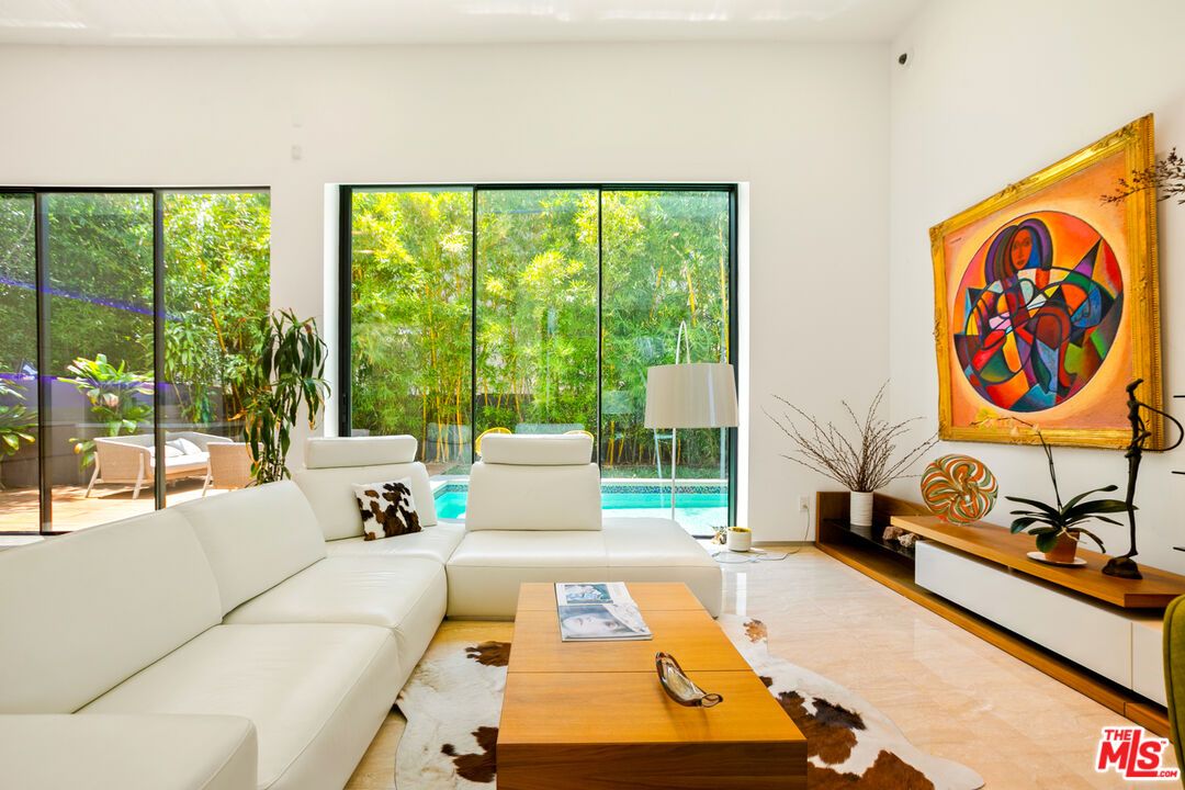 Interior, Living room