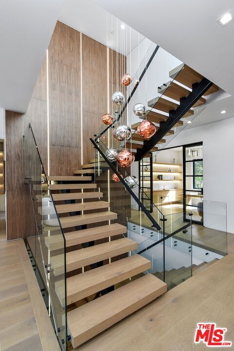 Interior, Pendant Lights, Recessed Lighting, Wood Texture Flooring