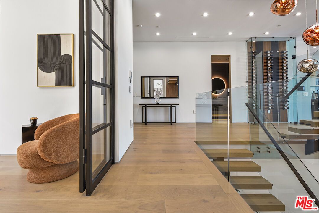 Interior, Recessed Lighting, Wine Storage, Wood Texture Flooring