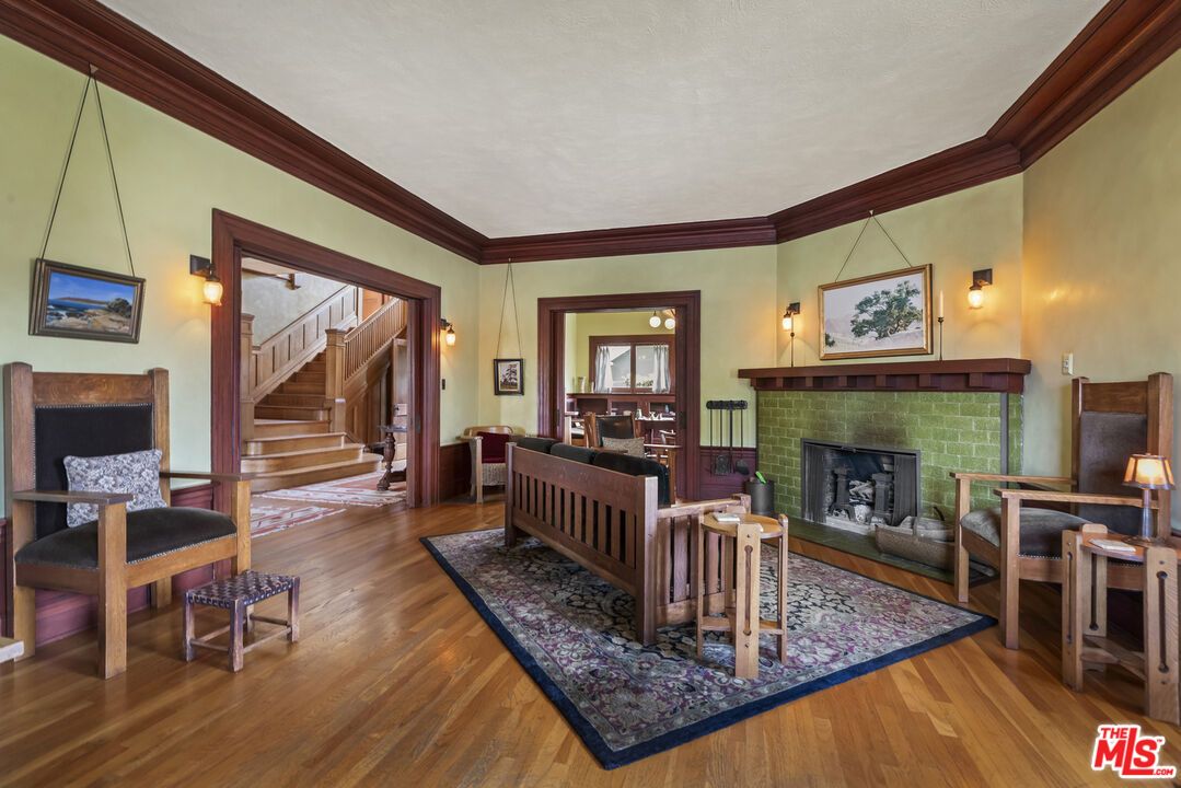 Fireplace, Interior, Pendant Lights, Wood Texture Flooring
