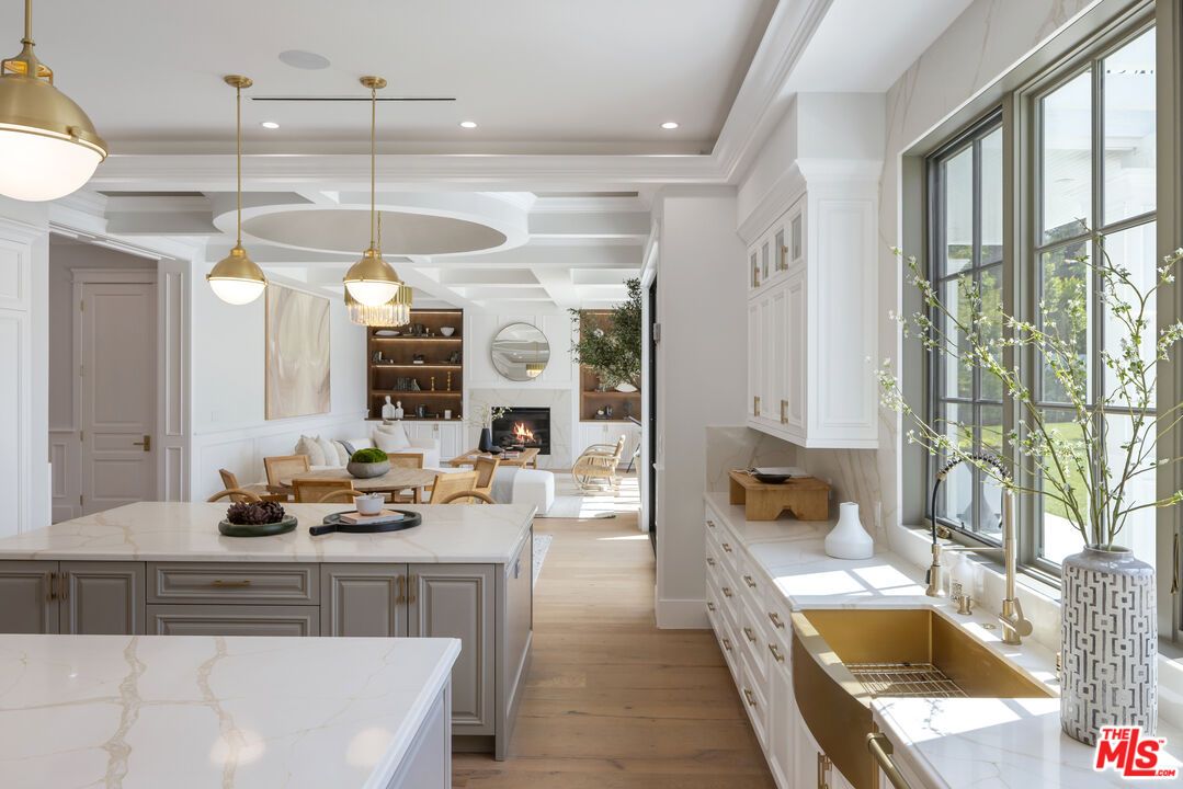 Fireplace, Interior, Kitchen, Living room, Pendant Lights, Recessed Lighting, Wood Texture Flooring