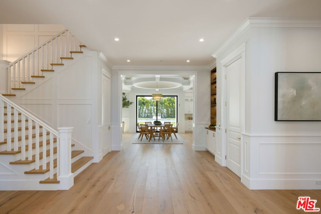Dining room, Interior, Pendant Lights, Recessed Lighting, Wood Texture Flooring
