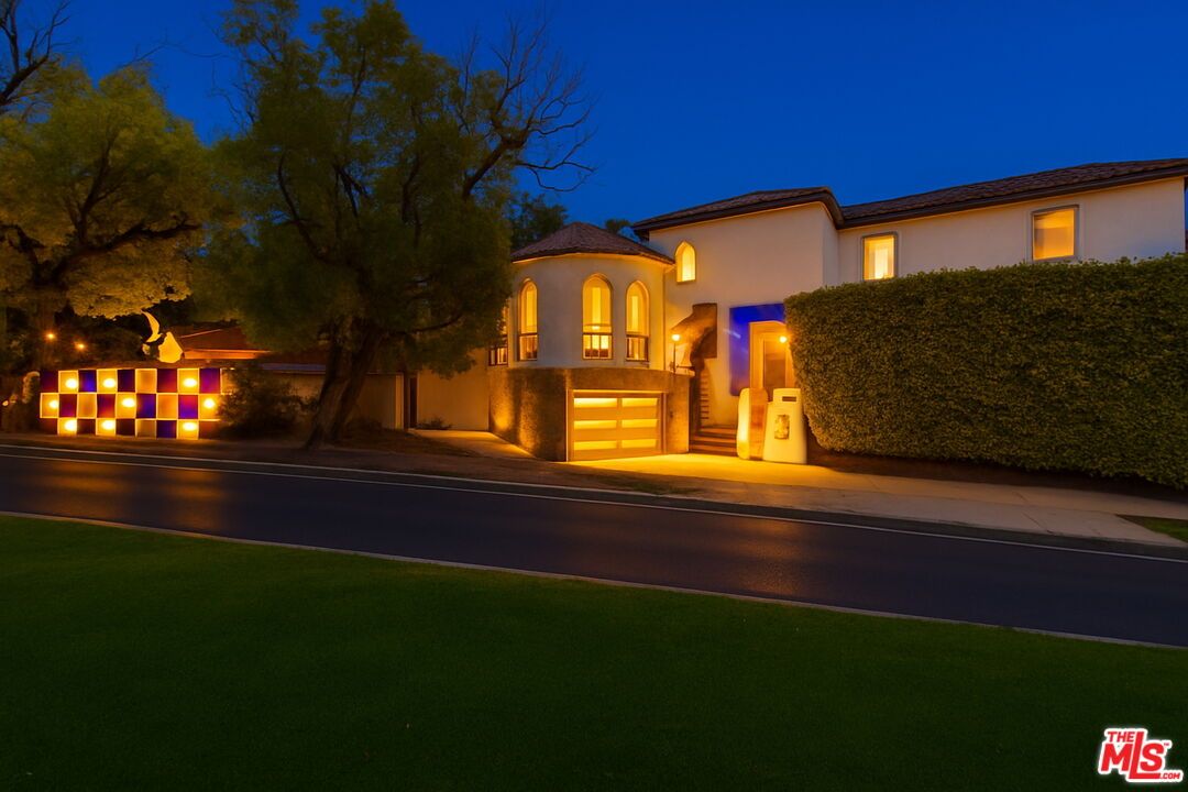 Attached, Backyard, Exterior, Facade, Mediterranean