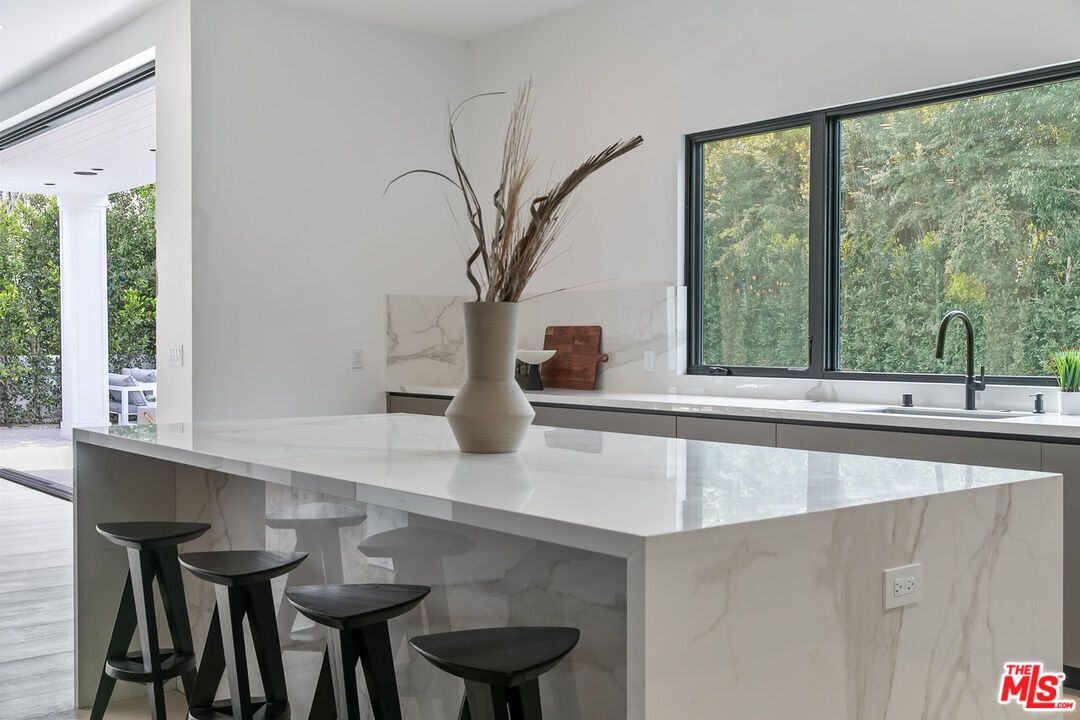 Interior, Kitchen, Marble Walls