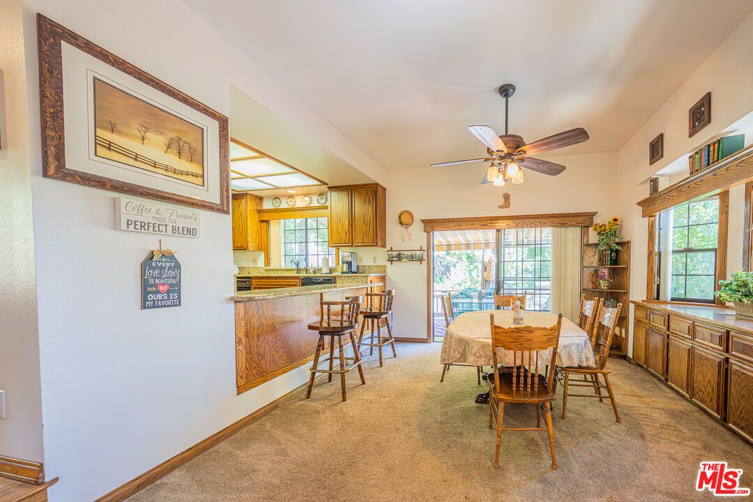 Dining room, Interior, Kitchen