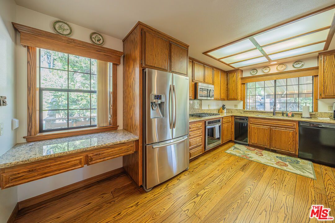 Interior, Kitchen, Wood Texture Flooring