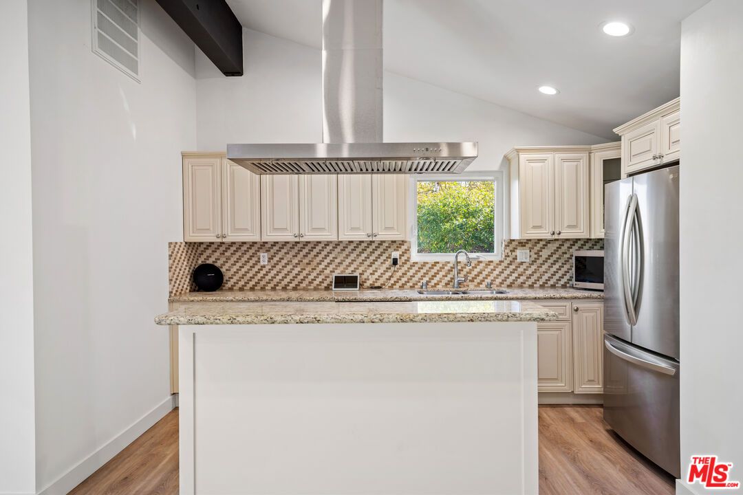 Interior, Kitchen, Recessed Lighting, Stainless Steel Appliances, Wooden Beams, Wood Texture Flooring