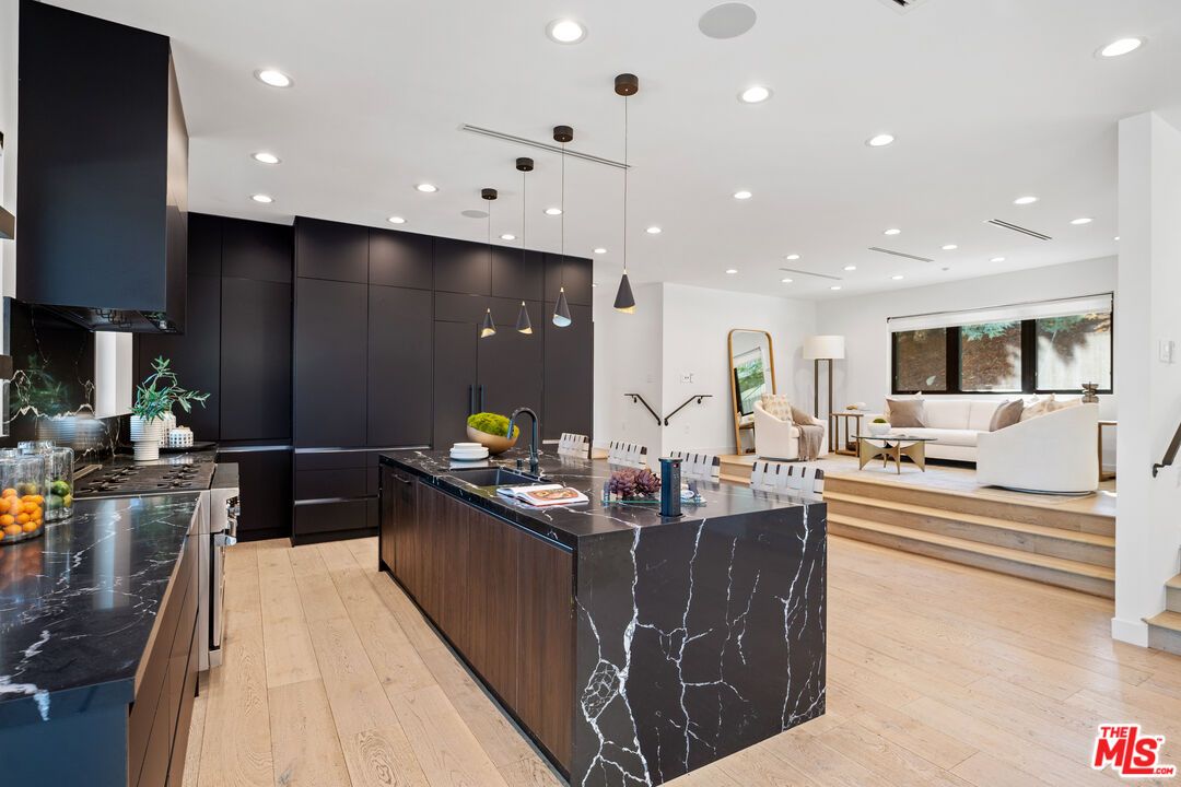 Interior, Kitchen, Living room, Pendant Lights, Recessed Lighting, Wood Texture Flooring