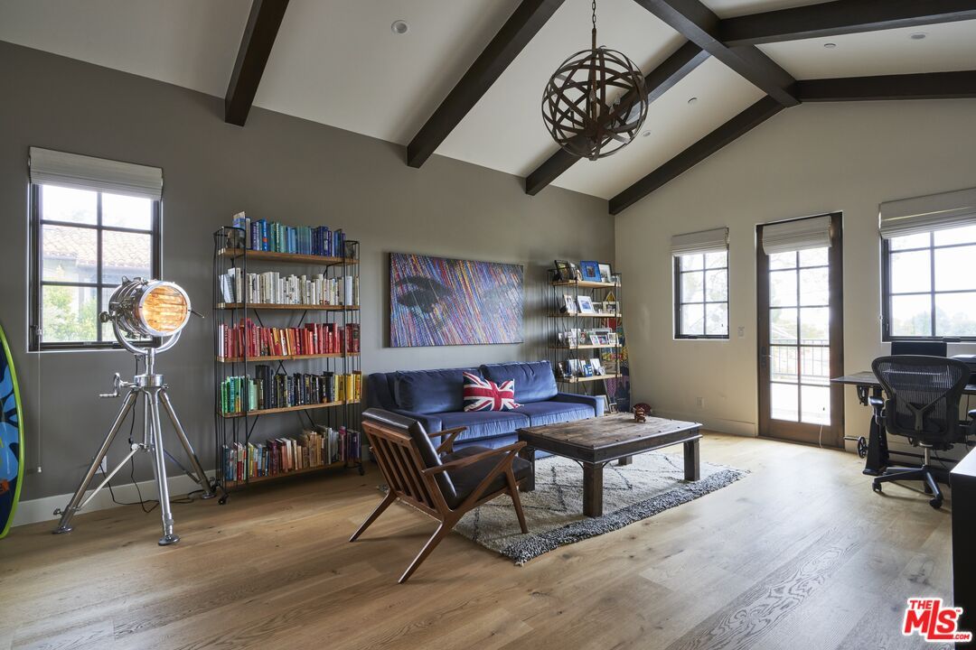 Interior, Living room, Pendant Lights, Wooden Beams, Wood Texture Flooring