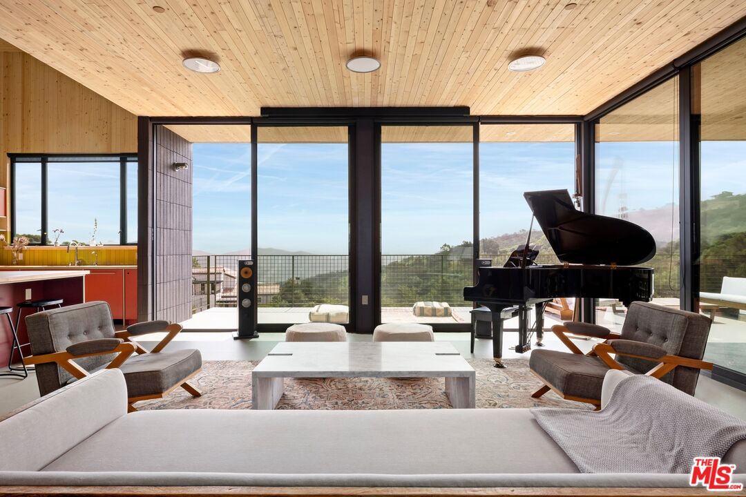 Interior, Living room, Piano, Recessed Lighting, Water, Wooden Ceilings, Wooden Walls