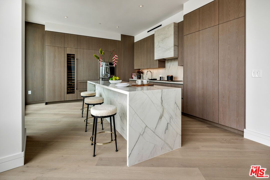 Interior, Kitchen, Marble Walls, Recessed Lighting, Wood Texture Flooring