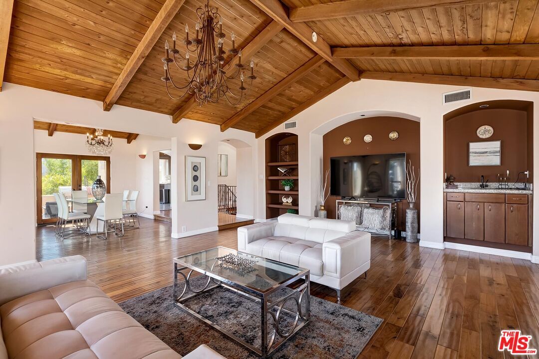 Chandelier, Dining room, Interior, Living room, Wooden Beams, Wooden Ceilings, Wood Texture Flooring