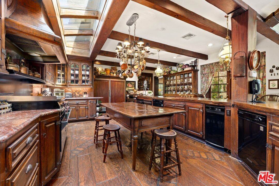 Chandelier, Interior, Kitchen, Recessed Lighting, Wooden Beams, Wood Texture Flooring
