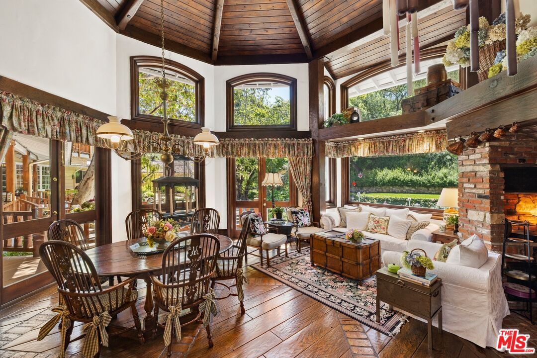 Dining room, Fireplace, Interior, Living room, Pendant Lights, Wooden Ceilings, Wood Texture Flooring